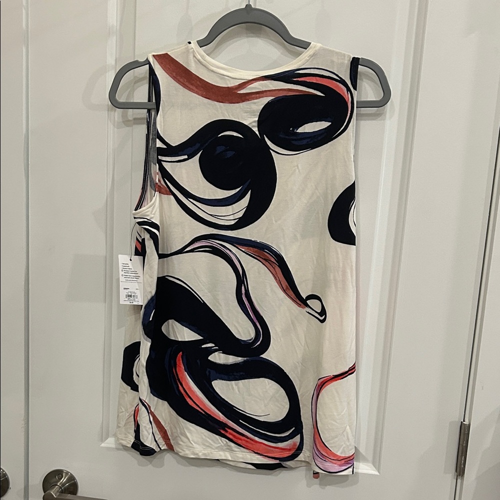 Bundle of Nine West Soft-Spun Abstract Patterned Sleeveless Tank Tops - Picture 5 of 7